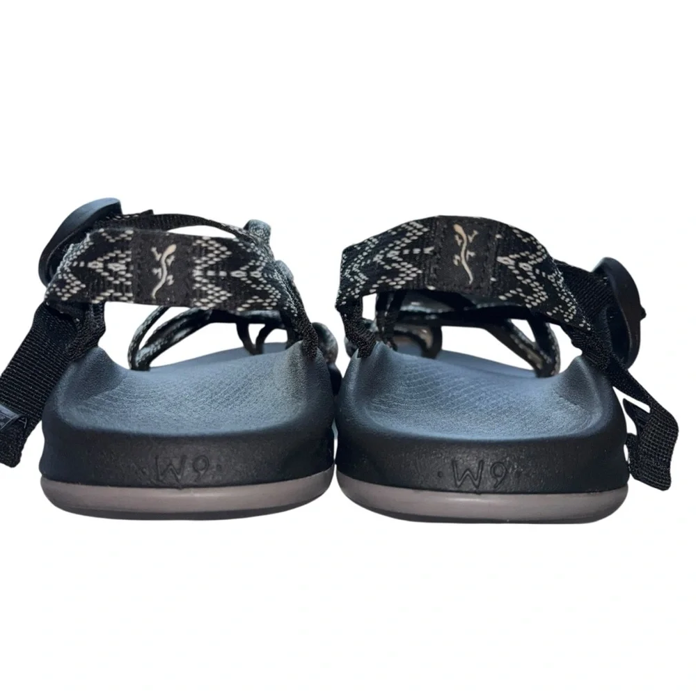 Chaco Z Cloud X2 Toe Loop Sport Sandals Black Gray Geometric Strap 9